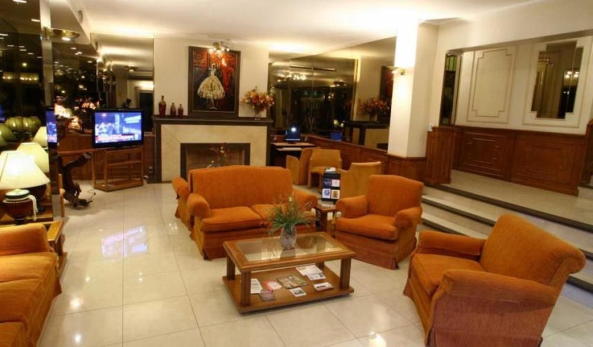 Ritz Hotel Mendoza Buitenkant foto